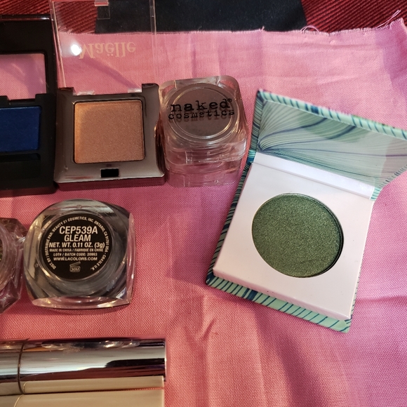 Eye shadow bundle - Picture 4 of 6